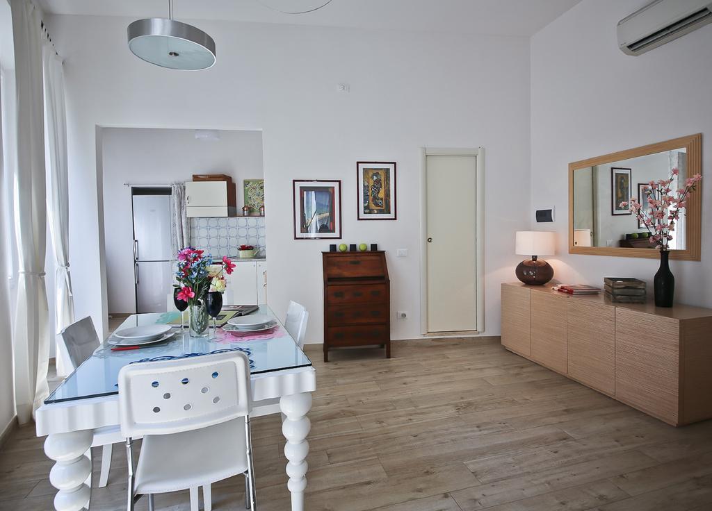 Apartments Florence Pandolfini Street Room photo